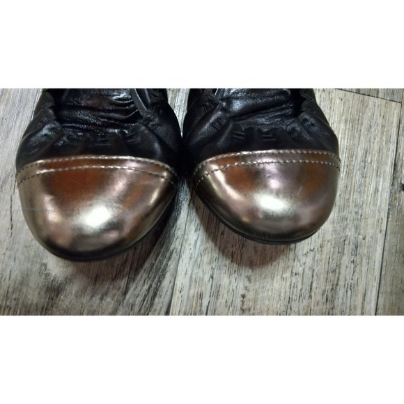 Tory Burch 6.5 Abbey Metallic Black Leather Cap Toe Ballet Casual Occasion Flats - Picture 3 of 5